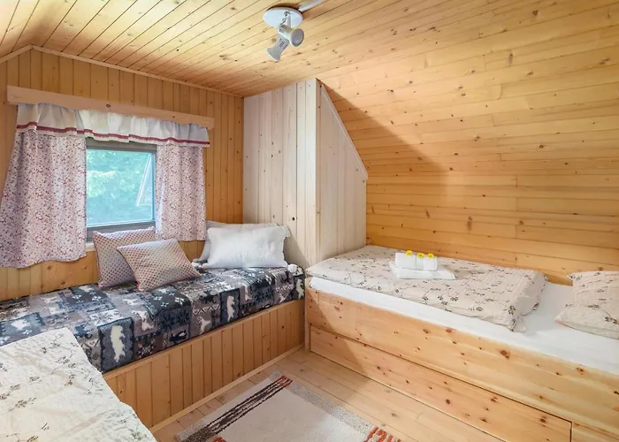 Holiday home Zalin Planinski Raj