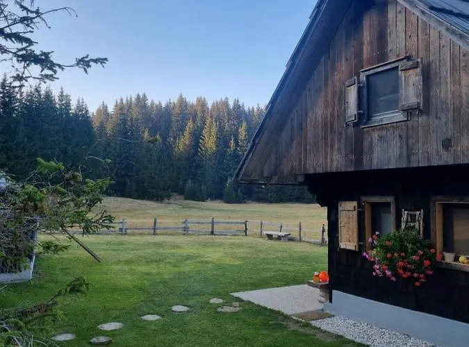 Holiday home Zalin Planinski Raj